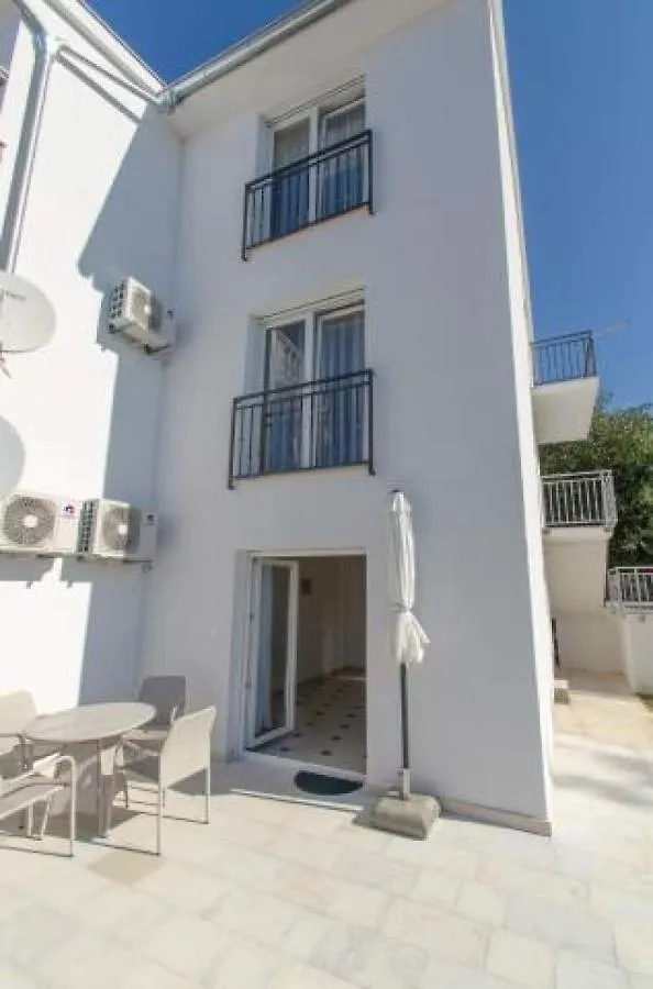 Apartments In Dramalj 41214 Croatia